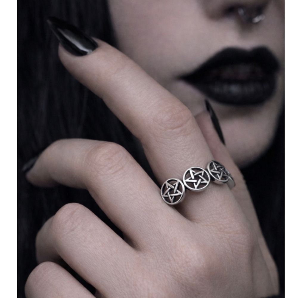 Adjustable Pentagram Ring
